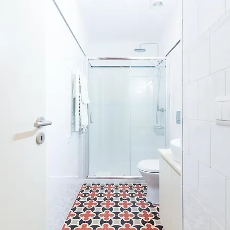 Near Trindade Garden View Apartment *